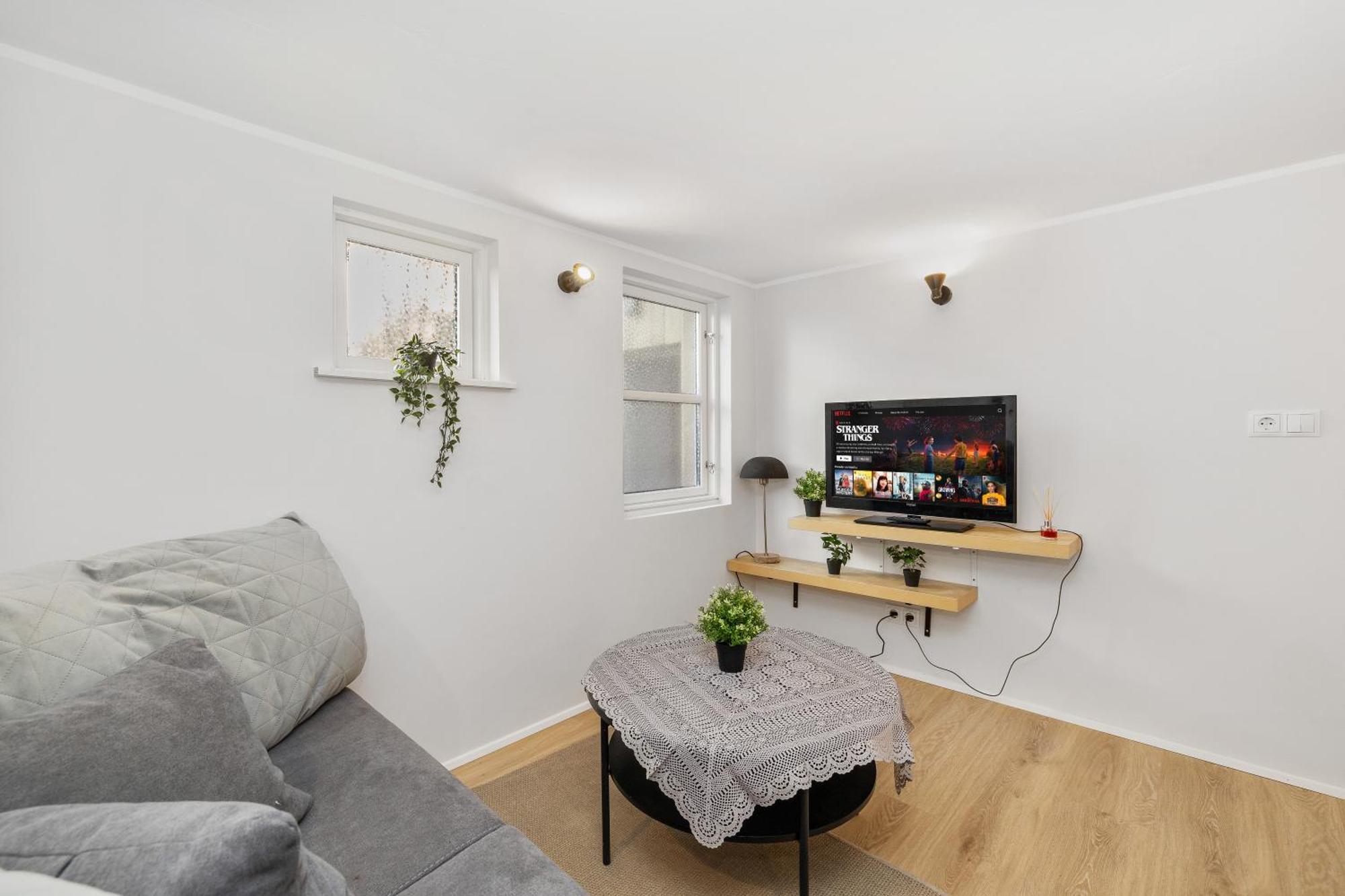 Bright Chic Getaway In The Heart Of The Reykjavik