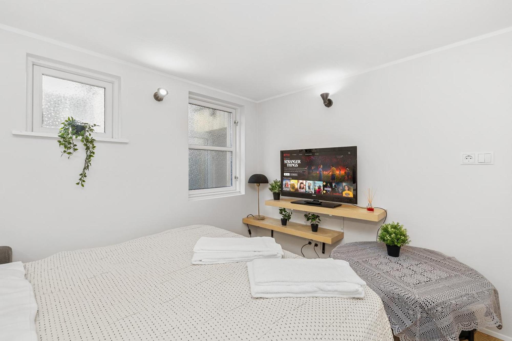 Bright Chic Getaway In The Heart Of The Appartement