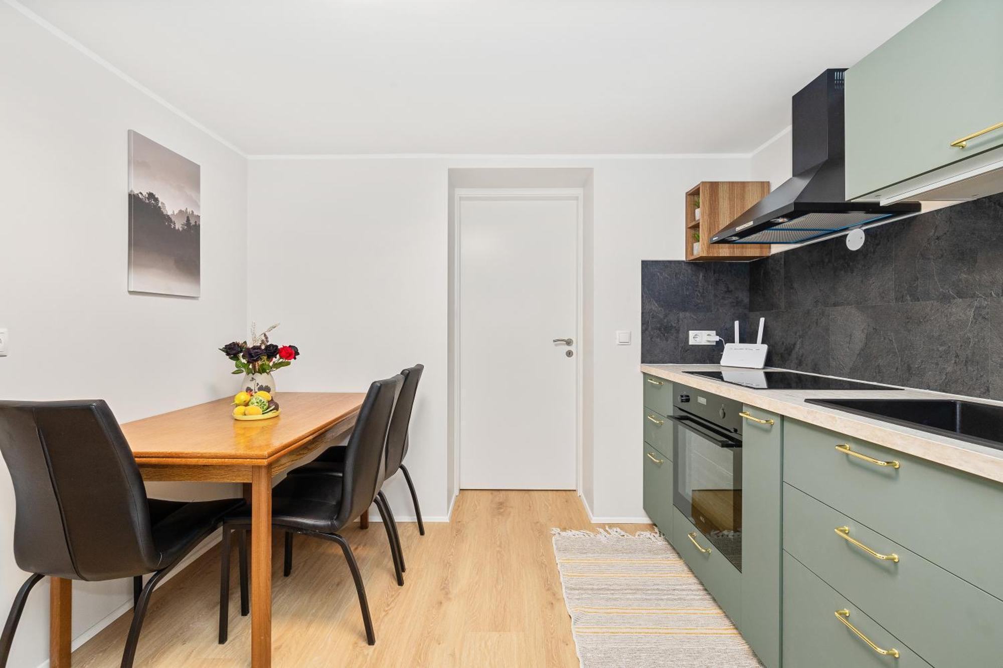 Bright Chic Getaway In The Heart Of The Appartement *